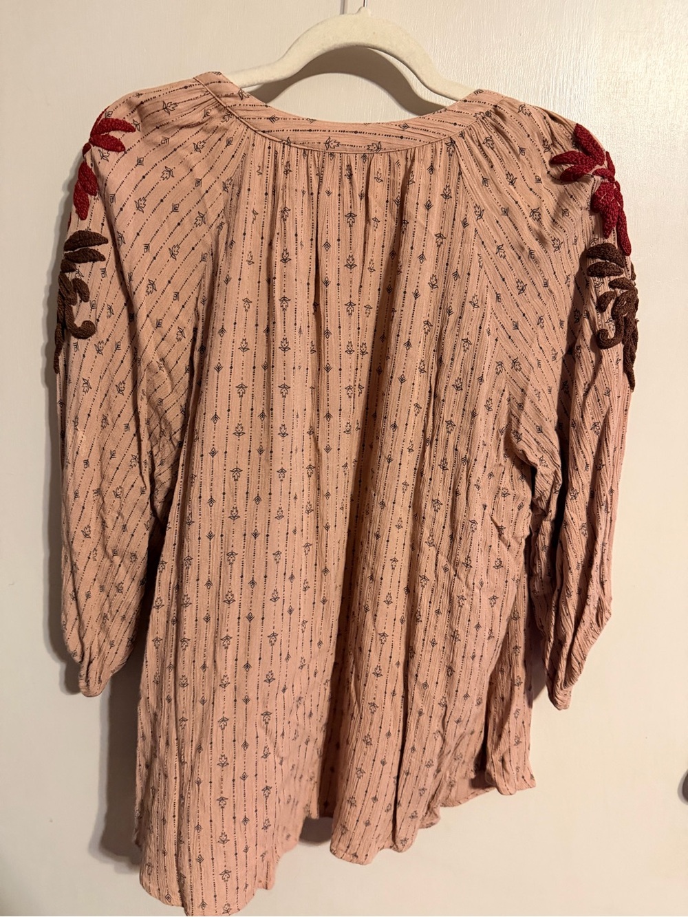 Kut From The Kloth Women’s Large Boho Embroidered Peasant Blouse Peach 3/4 - Picture 9 of 11